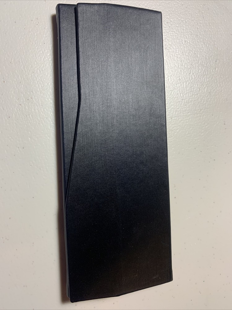 DI Valdi Eyeglass Case Black Magnetic