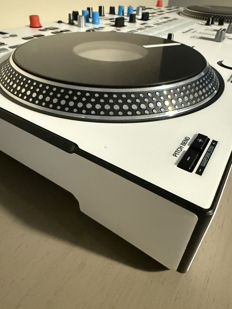 Pioneer DJ DDJ-REV7 Double Deck Controller