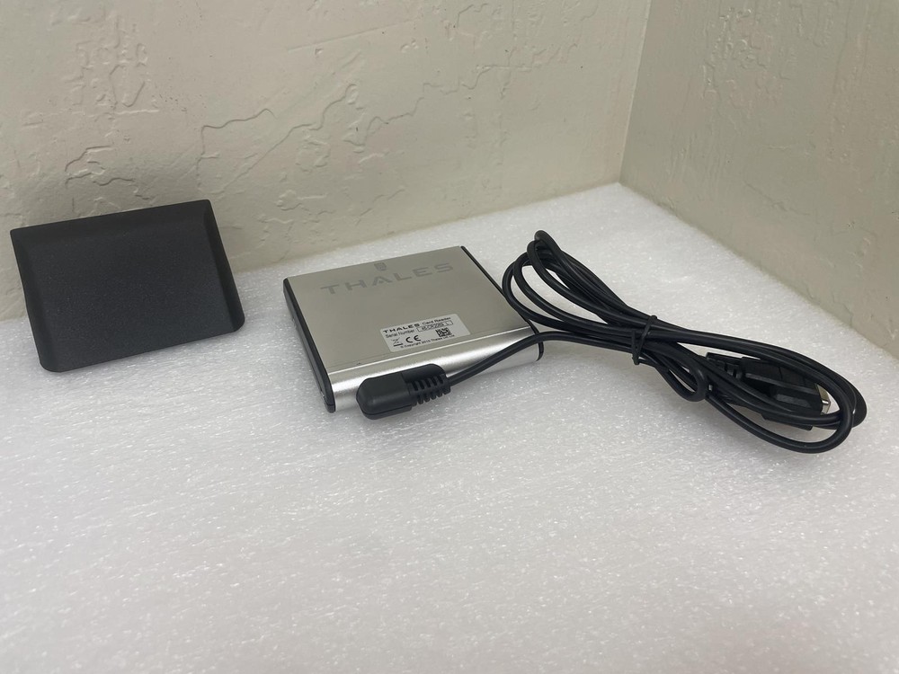 THALES CARD READER