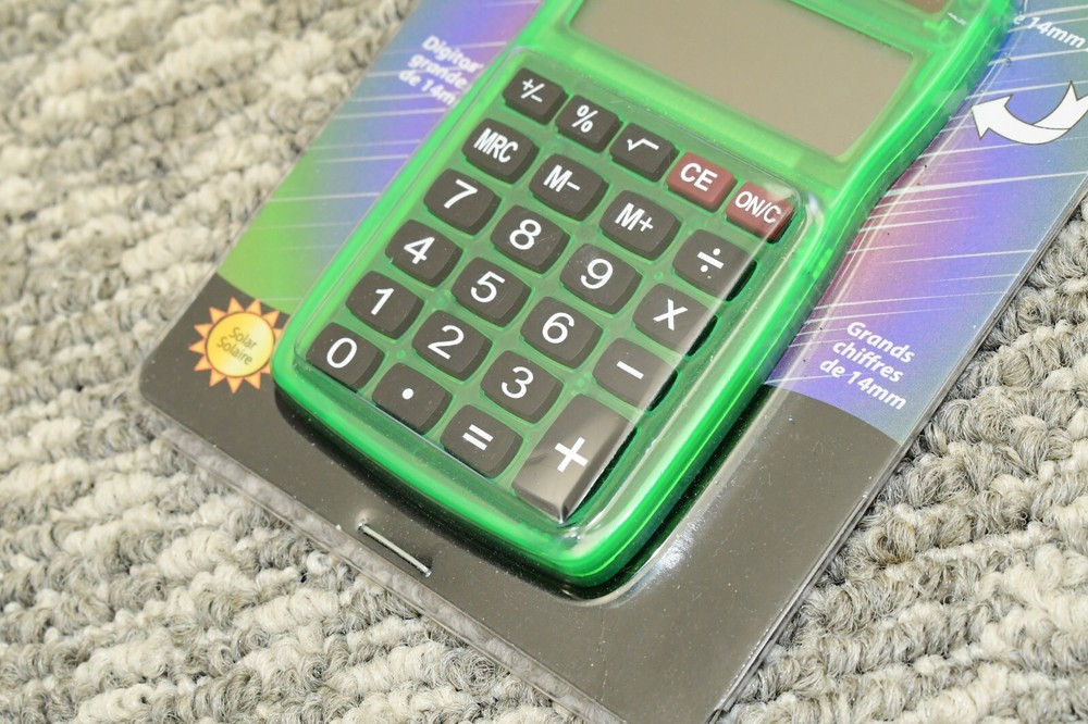 Victor 700BTS Basic Calculator 8-Digits - Clear GREEN Translucent, Solar Battery