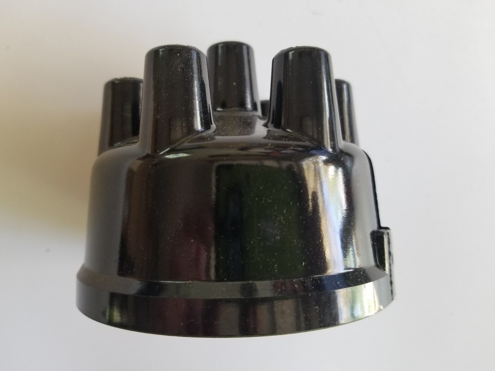 One(1) Unbranded F300 Distributor Cap