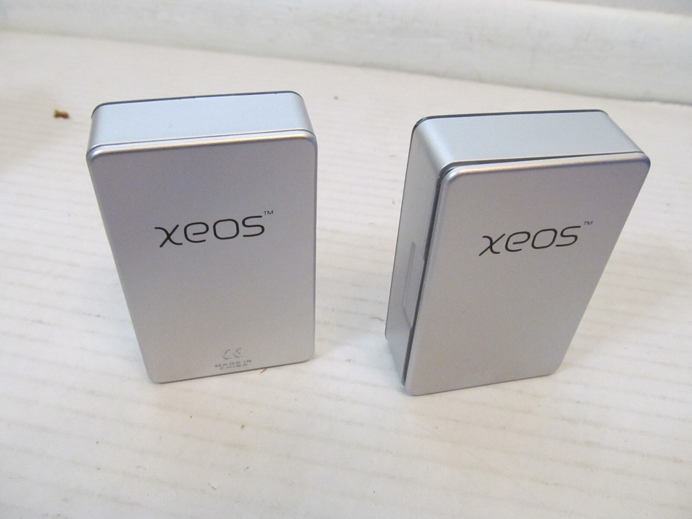 Xeos Micro Speakers Battery Powered Wired Connection, Silver