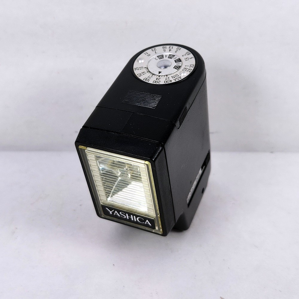 Yashica ES-14 Camera Flash Non-working
