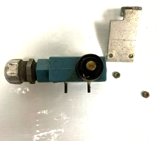HONEYWELL Micro Switch BZE6-2RN194 Used