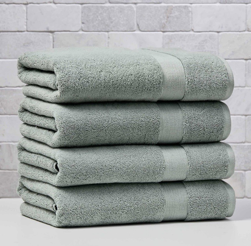 Better Homes & Gardens Signature Soft Solid Bath Towel, Green River