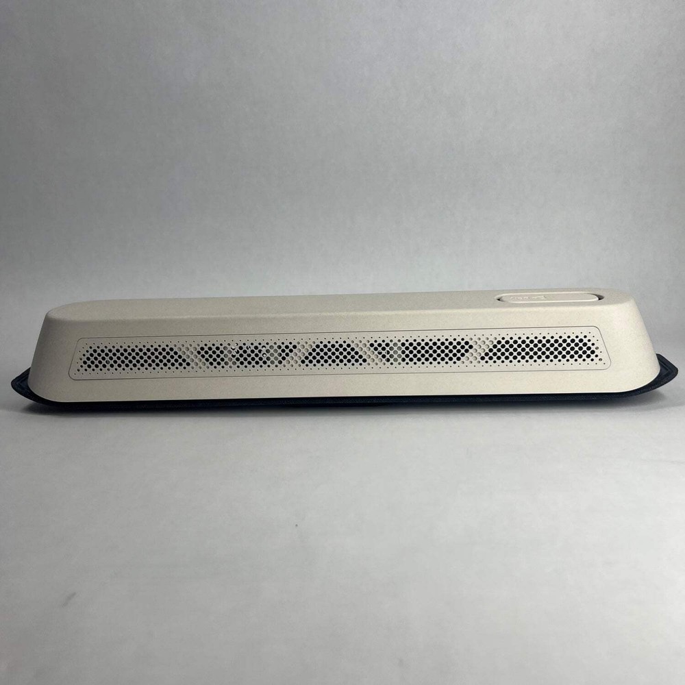 Poly Studio X30 Sound Bar P018