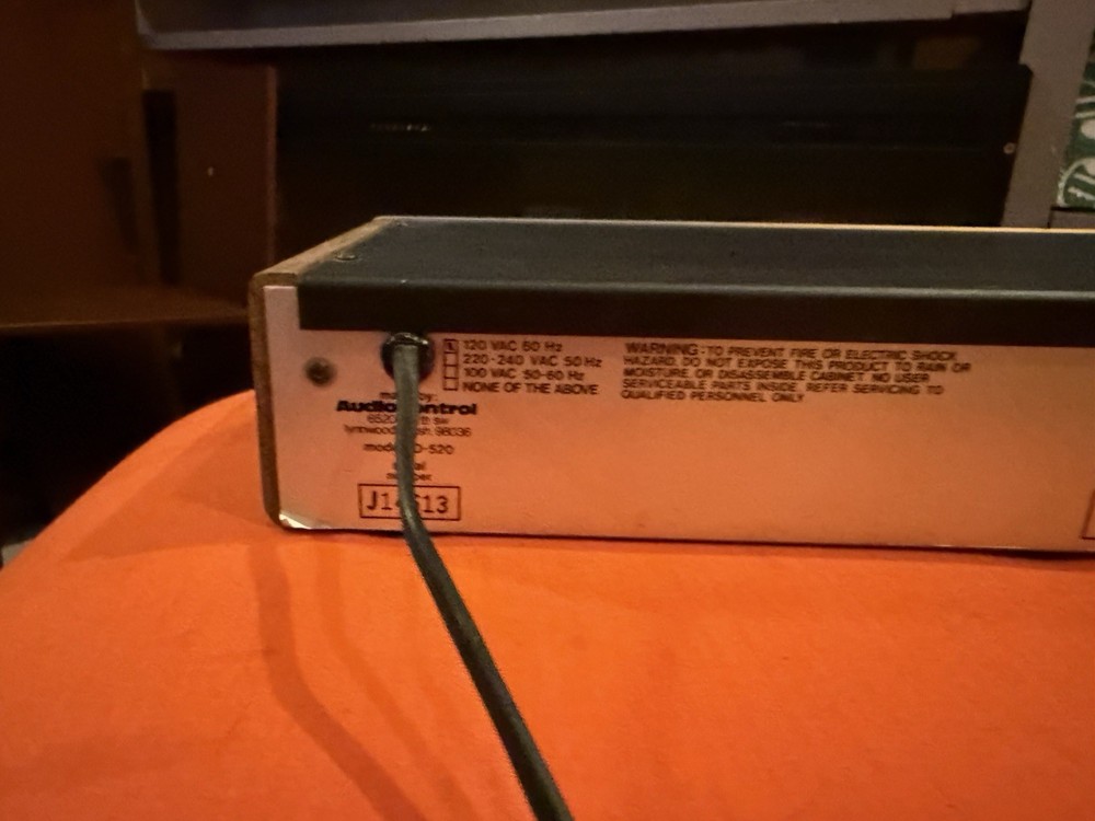 AUDIOCONTROL D-520 Subsonic Filter Equalizer