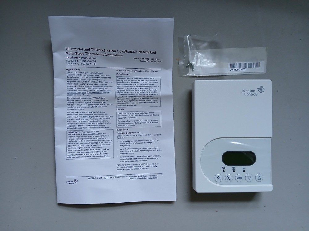 Johnson Controls TEC2203-4 Lonworks multi stage network thermostat