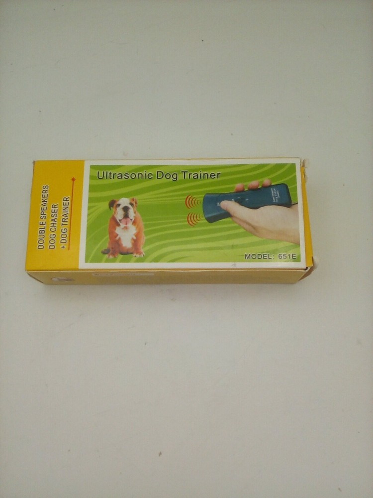 Ultra Sonic Dog Trainer with Flashlight