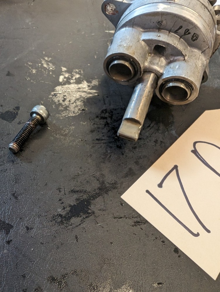 2003 Ninja EX250 EX 250 oil pump