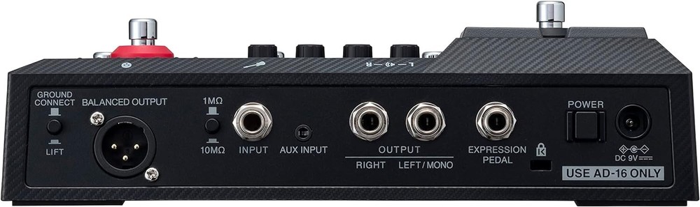 Zoom B2 Four Bass Multi-Effects Processor with 6 DI Boxes, Multi-Layered...
