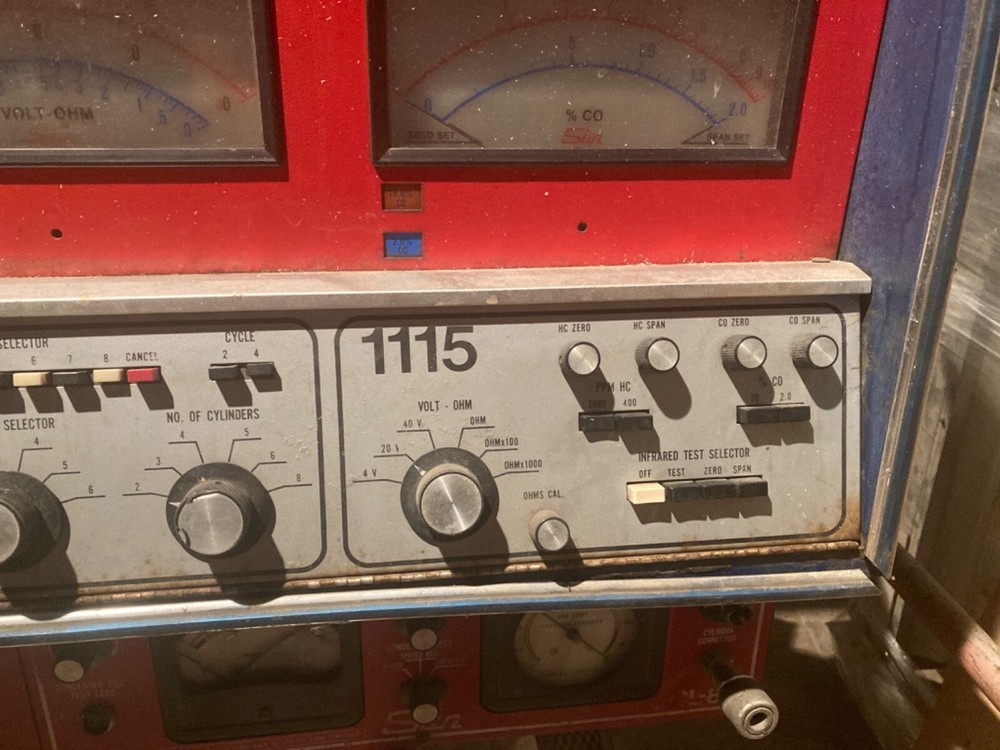 Vintage SUN DIAGNOSTICS Car Analyzer