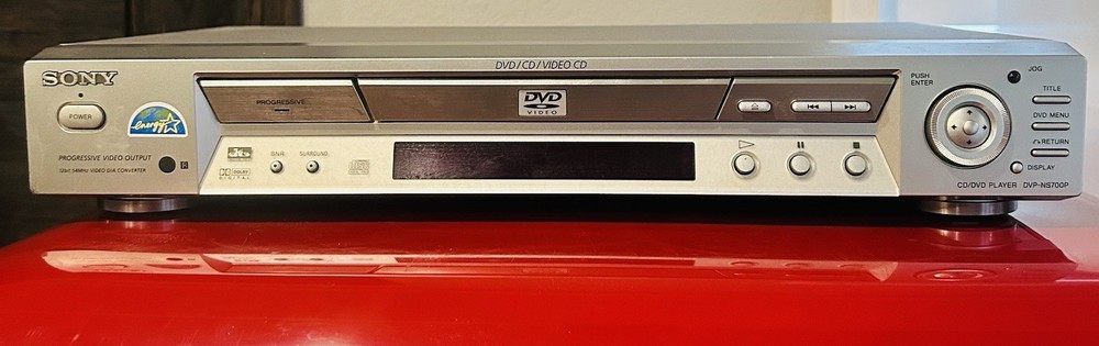SONY®DVP-NS700P