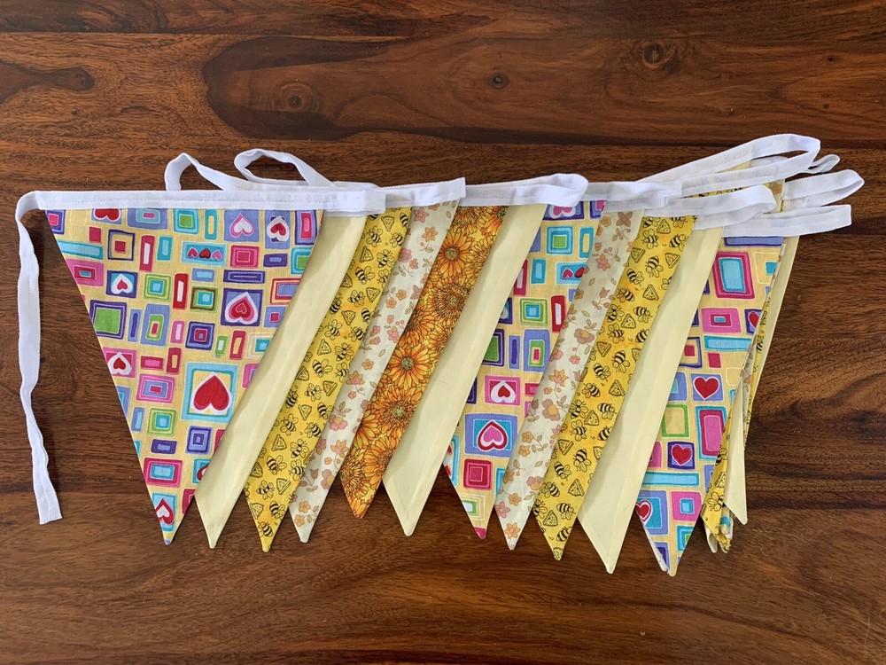 Quality Handmade Bunting, Patterned Yellows, 5m, 18 Bunts/flags