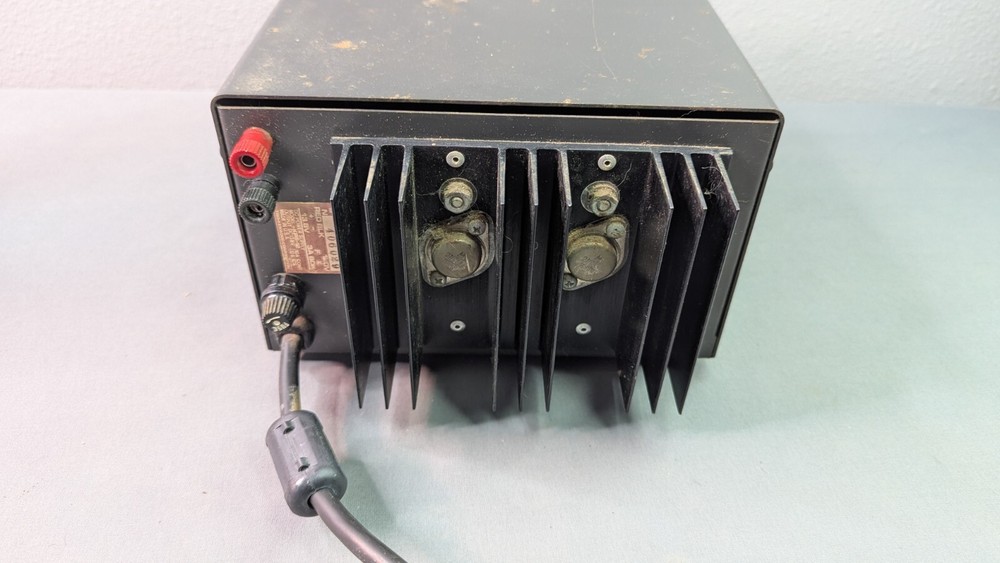 Kenwood KPS-12 DC Power Supply