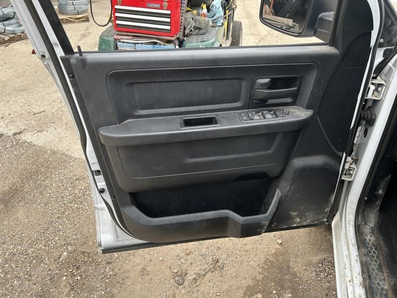 RAM1500 2016 High Mounted Stop Light 104547216