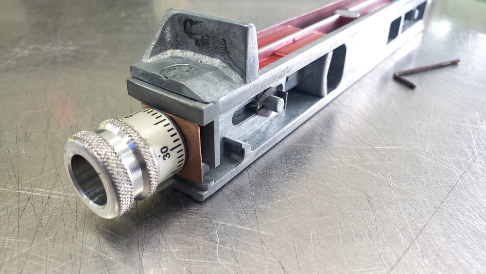 Universal Charge Shuttle Bar