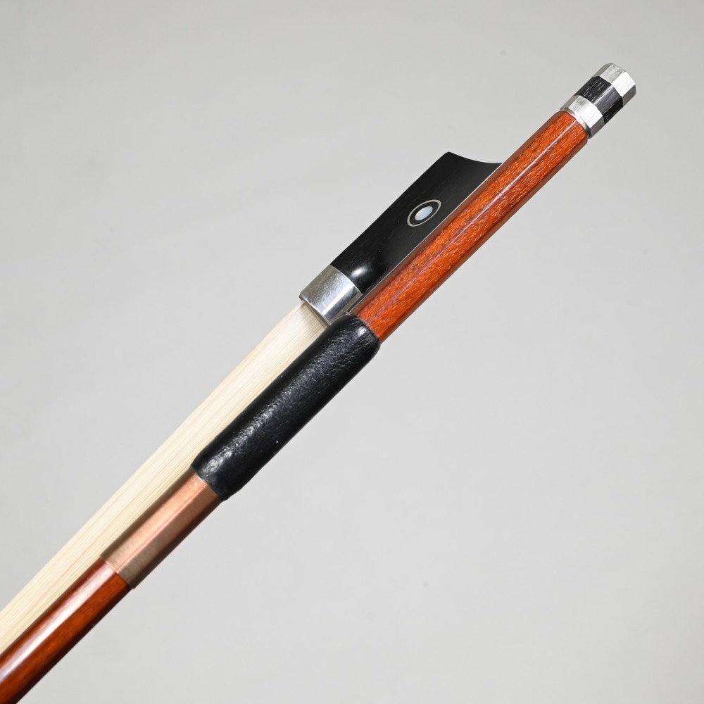 T. SUGITO Advanced Violin Bow, 4/4, Japan - Select Pernambuco