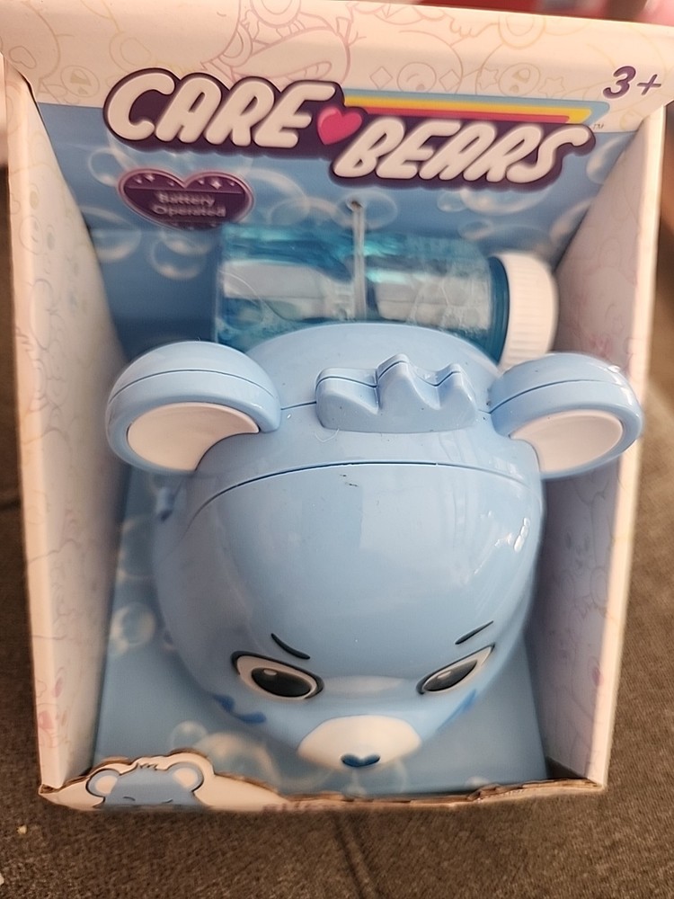 Care Bears Grumpy Bear Automatic Bubble Machine – Includes Bubble Solution