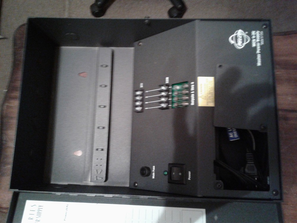 "NEW" Pelco MCS4-2E Master Camera Power Supply 24VAC