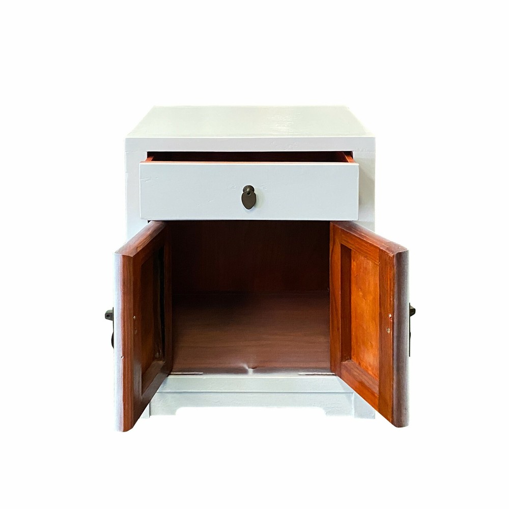 Distressed White Lacquer MoonFace End Table Nightstand Cabinet cs7039