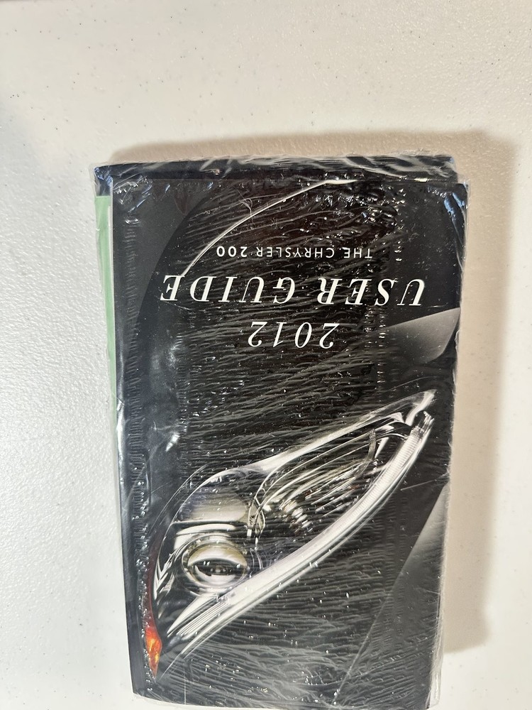 2012 The Chrysler 200 Owners Manual Sealed