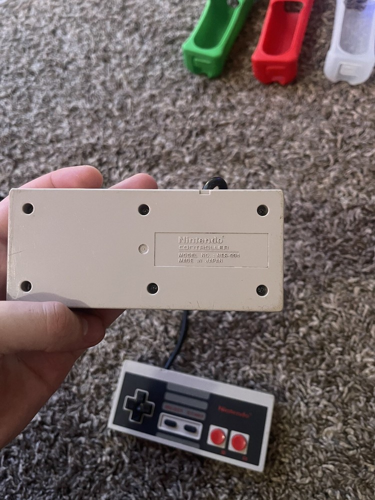nes bundle 2 Original Controllers Games