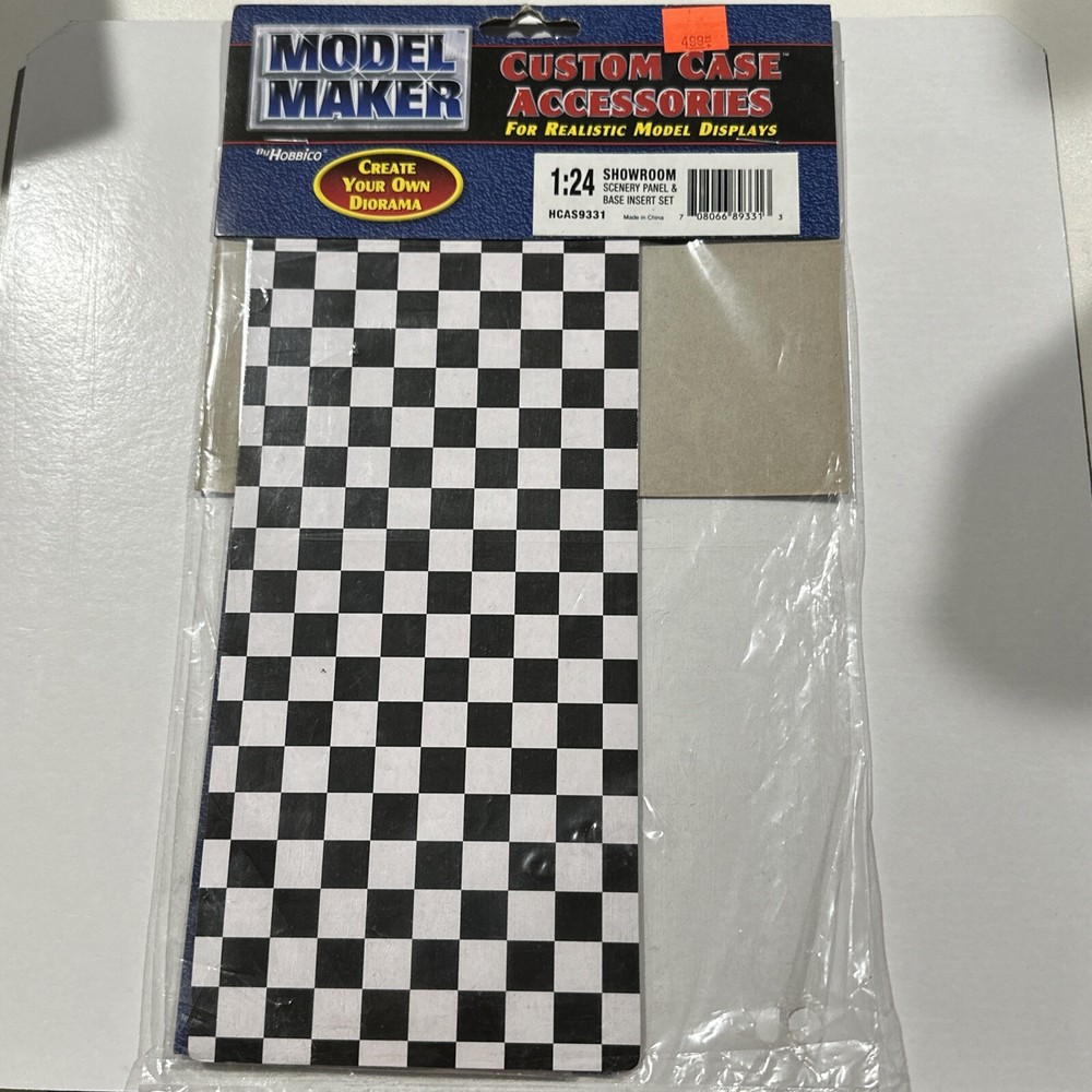 MODEL MAKER HCAS9331  SHOWROOM SCENERY PANEL & BASE INSERT-1:24-NEW