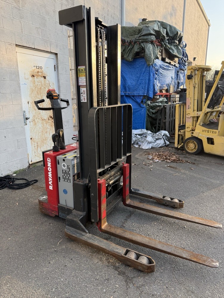 raymond electric pallet jack