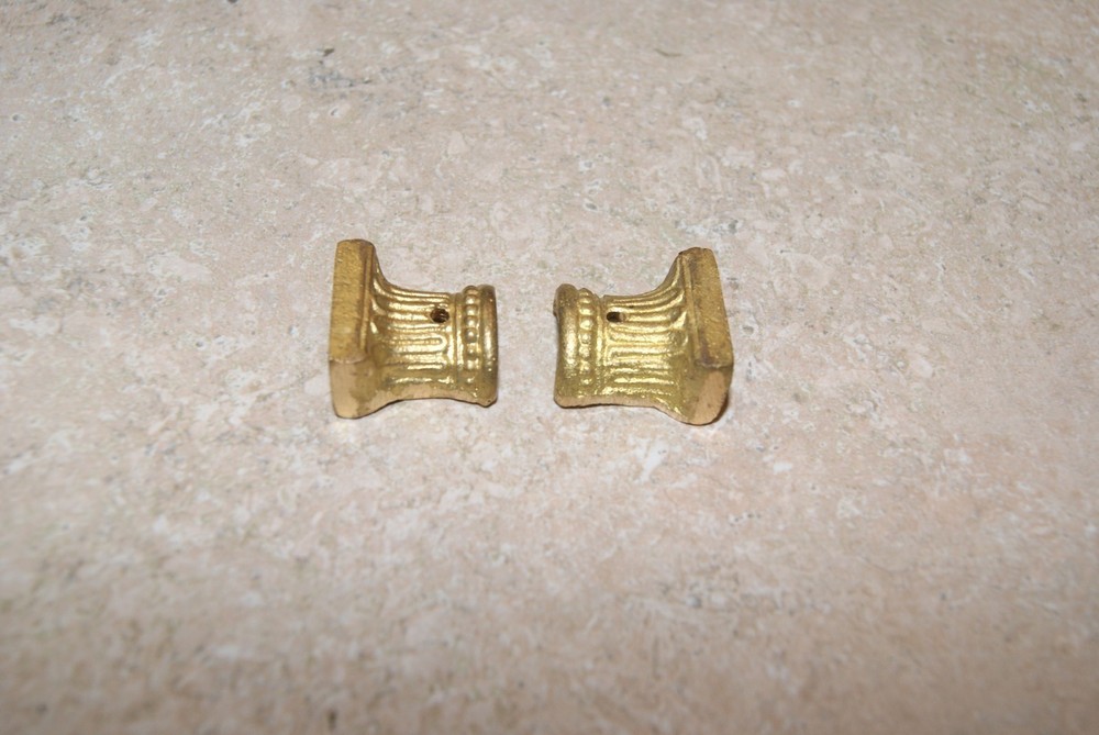 ORNATE COLUMN HOLDERS 1/2 INCH COLUMNS