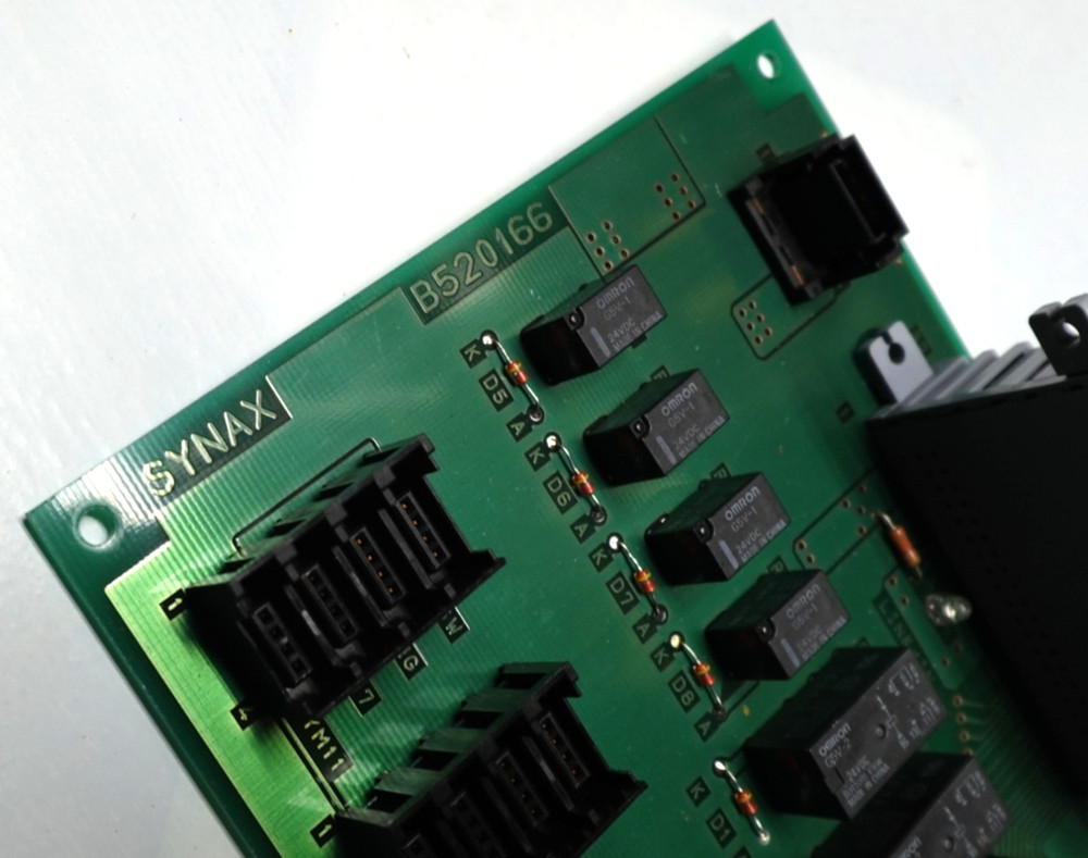 Synax B520166 Circuit Board