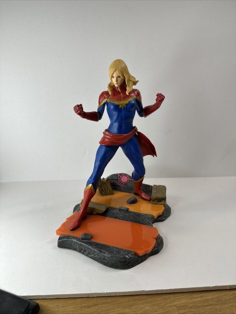 Marvel vs Capcom Infinite Captain Marvel Statue Project Triforce Figure 2017 Gam