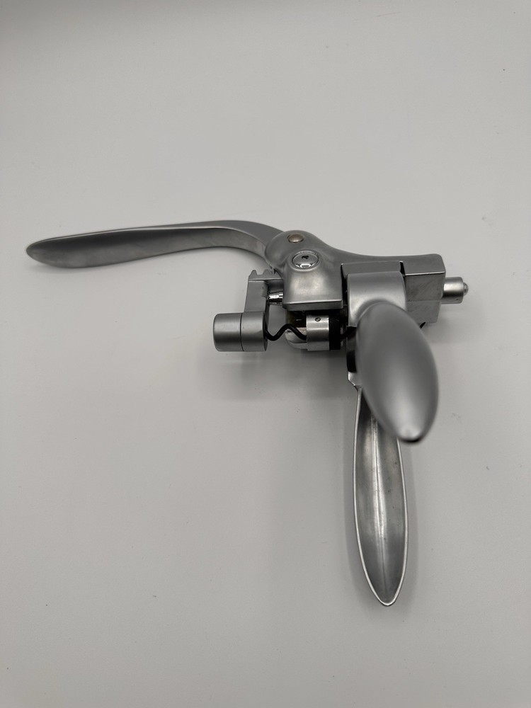 Lever Arm Rabbit Style Wine Bottle Corkscrew Opener Tool Silver