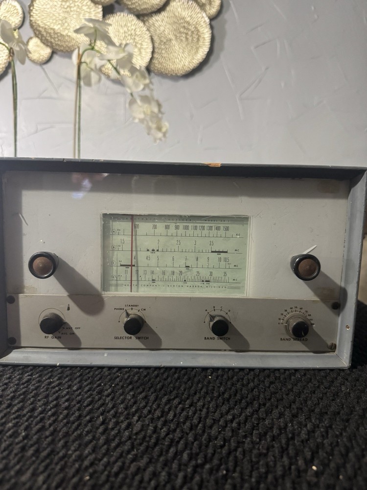 Heathkit Model ( No Tested )