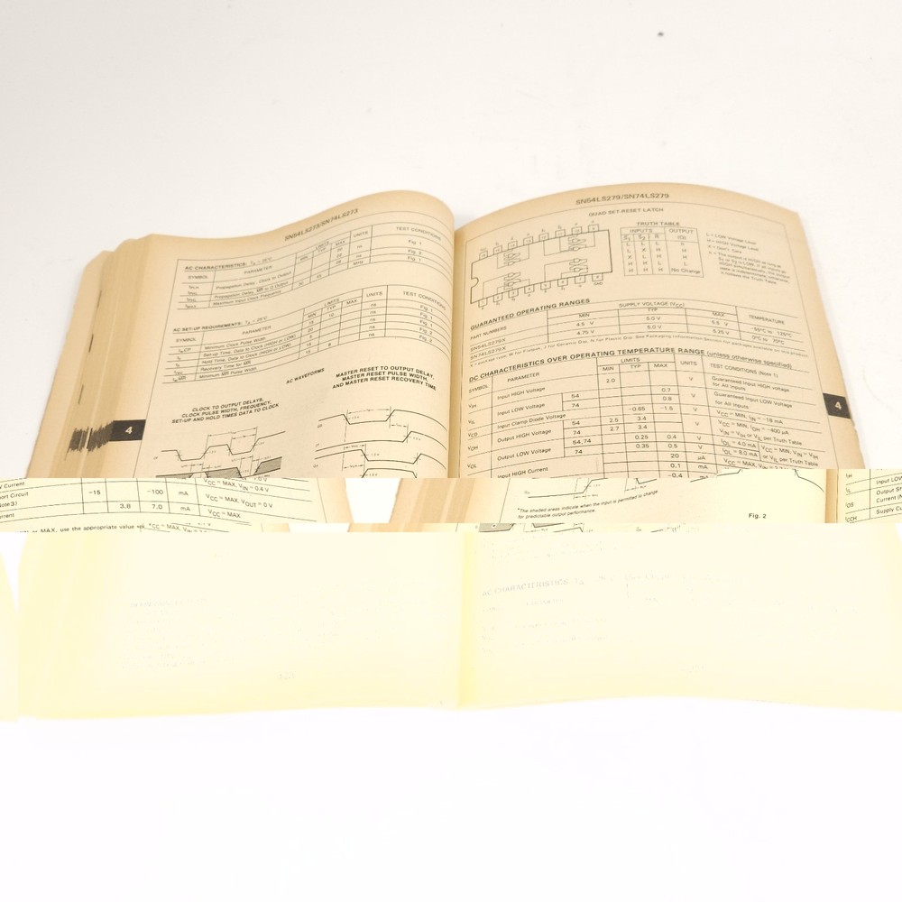 Motorola Data Book Low Power Schottky TTL 1977