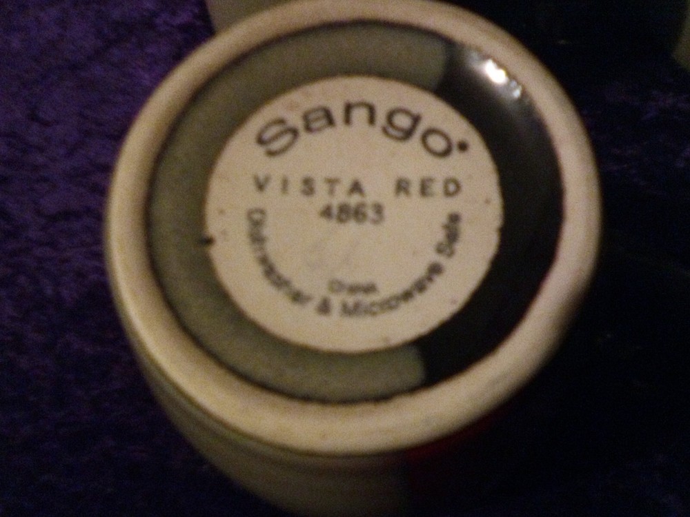 4 SANGO VISTA RED COFFEE CUPS