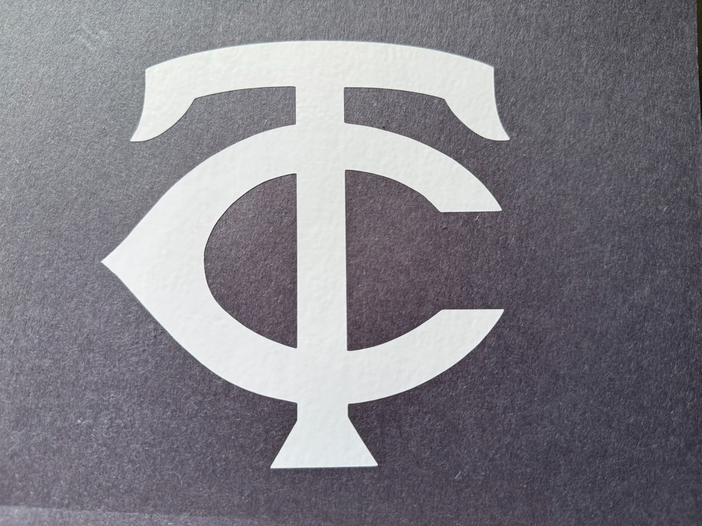MLB MINNESOTA TWINS BASEBALL VINYL STICKER DECAL