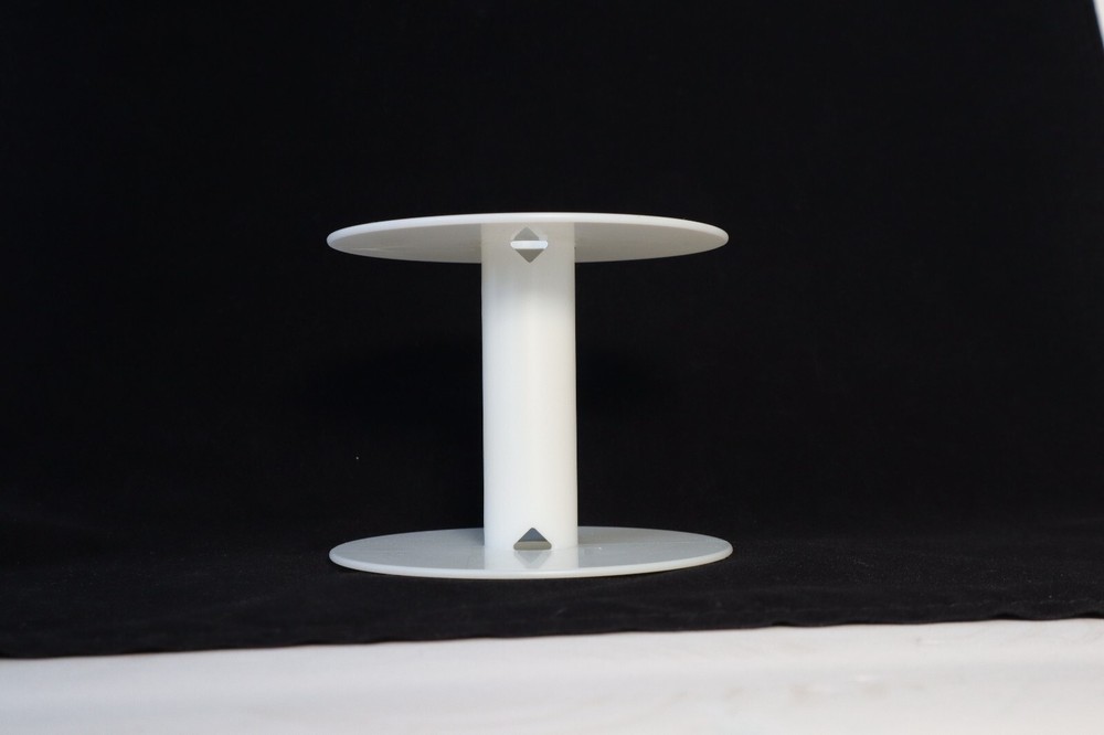 PLASTIC SPOOLS - 4" X 3" - GREAT FOR RIBBON, PARACORD, STRING, WIRE, ROPE