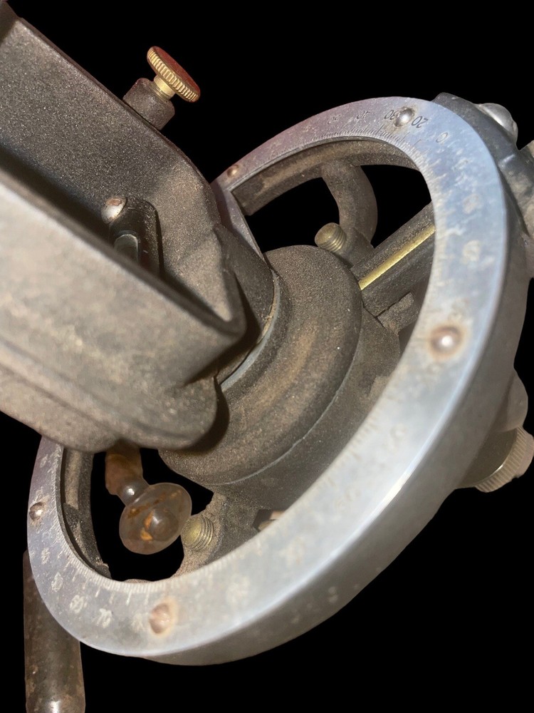 Antique Surveyors’ Transit Unbranded