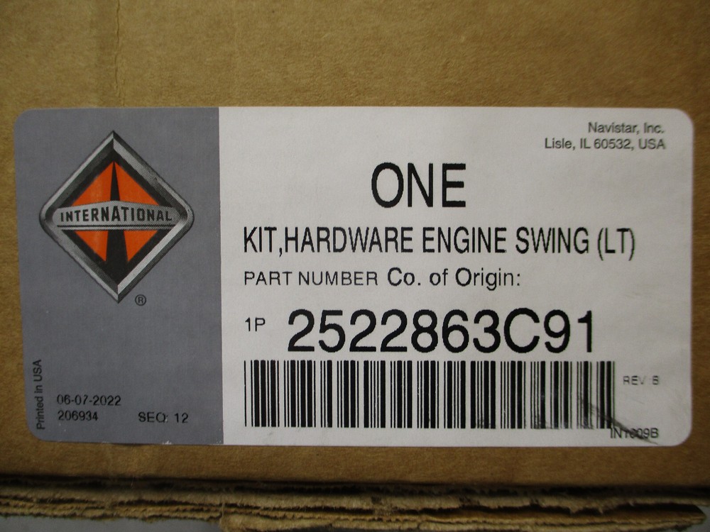 2522863C91 INTERNATIONAL ENGINE SWING HARDWARE KIT LEFT