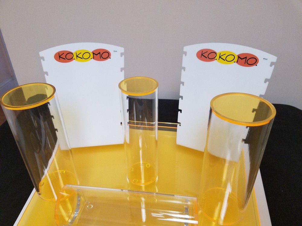 Modern Custom Designed 10 pcs Acrylic Jewelry Display Set