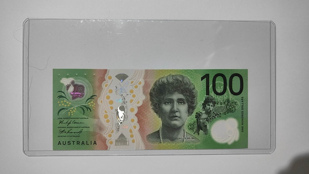 Australian $100 Dollar banknote First Prefix AA in Gem UNC