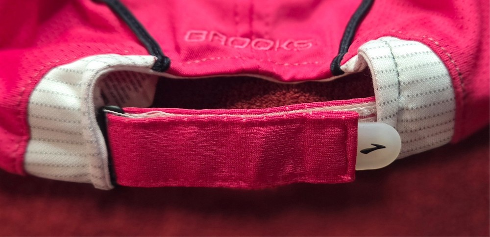 Brooks Space Coast Marathon Running Lightweight Packable Hat Adjustable Cap Red