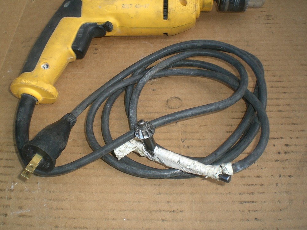 DeWALT DWE5010 1/2" Hammer Drill