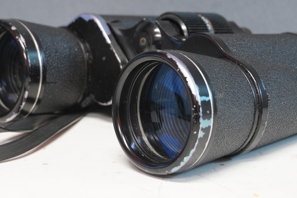 Tasco 2008 10x50mm Binoculars With Case