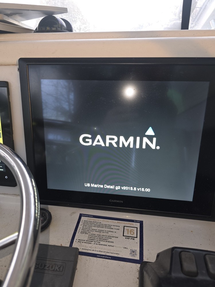 Garmin GPSmap 8215 MFD 15" Boat Multi-Function Display 010-01018-01