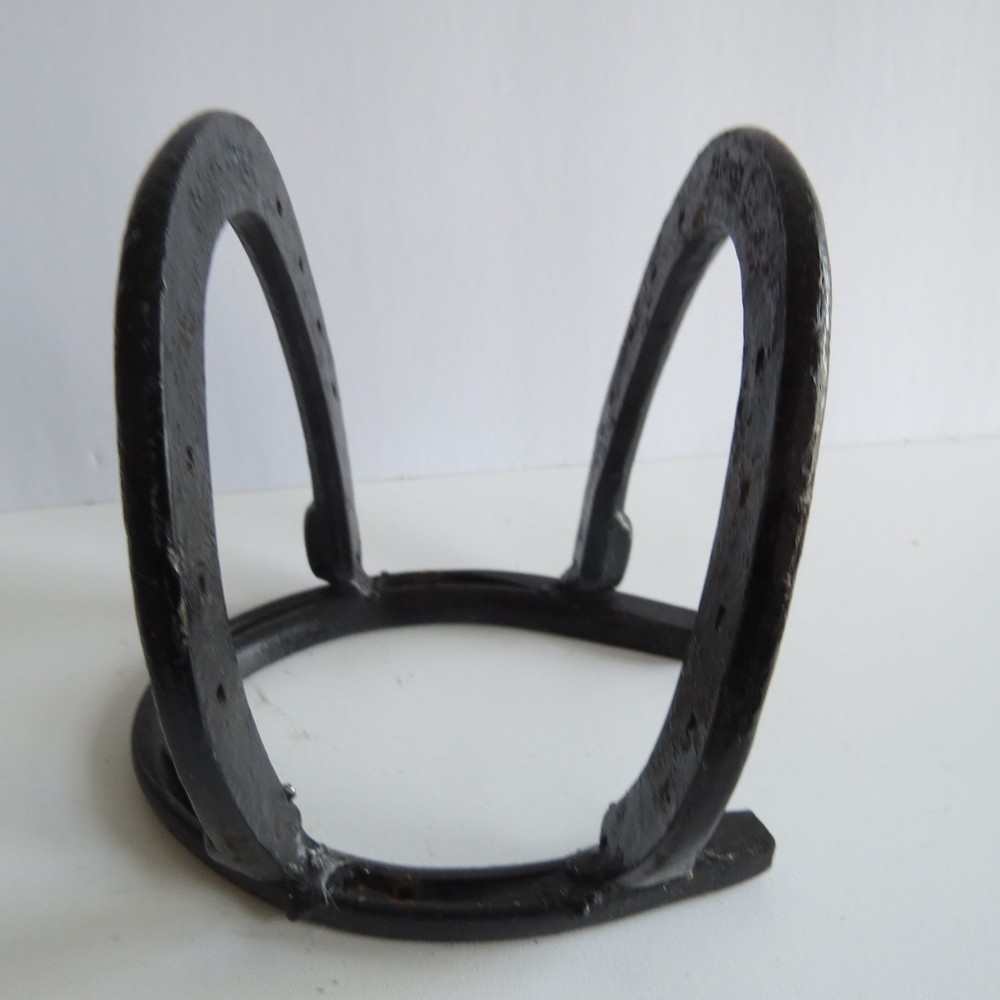 Horseshoe Cookbook Book Holder
