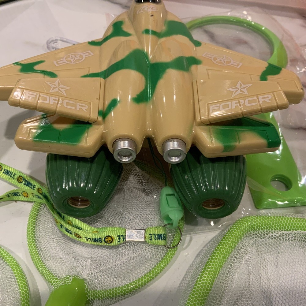 Kids Bug Catcher Kit Binoculars, Magnifying Glasses, Bug Container, Nets, Insect