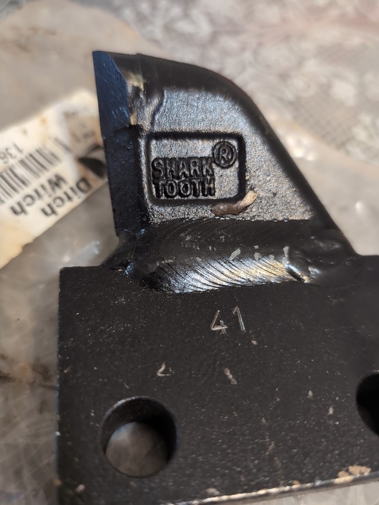 Ditch Witch Bolt On Cutter Teeth 136-241