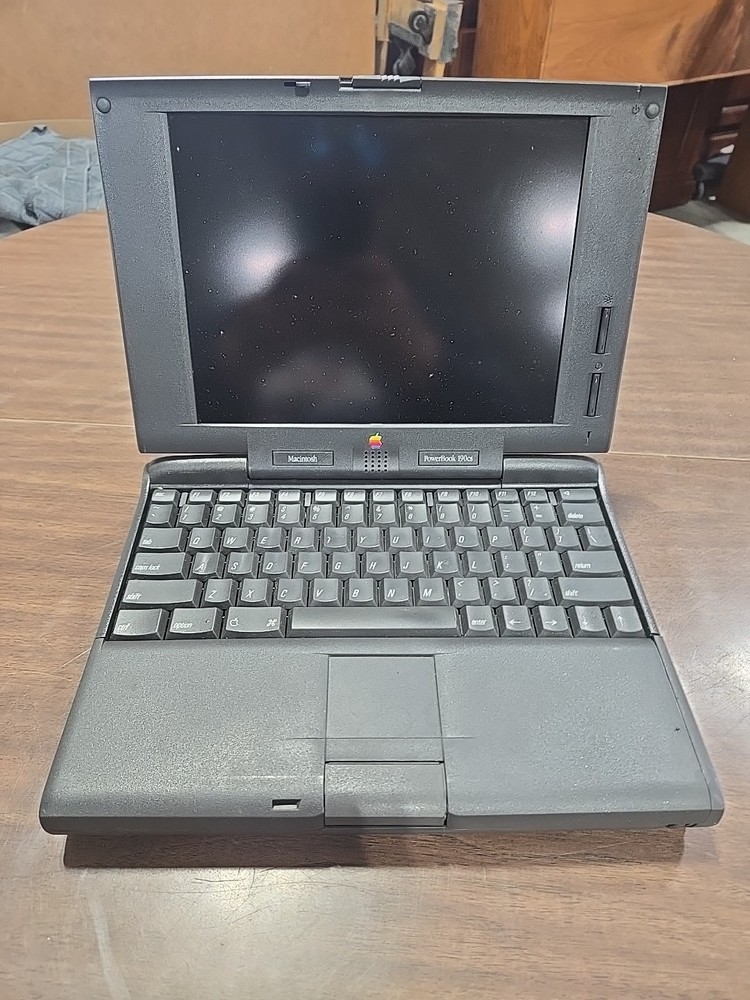 Macintosh Powerbook 190cs, Untested